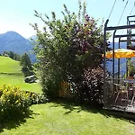 Arga Apartment *